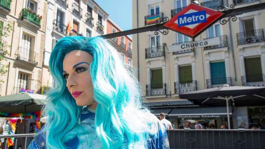 La Prohibida, icono gay a nivel mundial, posa para EL ESPAÑOL en el barrio de Chueca.