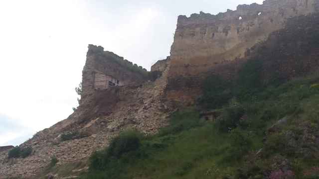 Desastre cultural en Soria: el castillo del siglo IX de Vozmediano se derrumba Actualidad_319481503_85123987_640x360