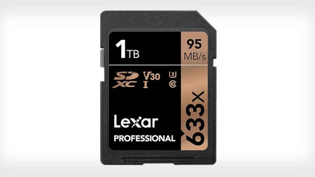 La primera tarjeta de memoria SD de 1 TB. Sí, un terabyte.